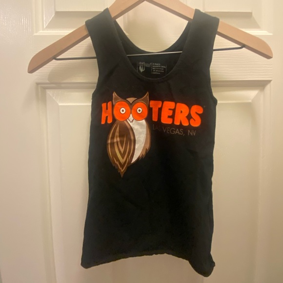 Hooters Tops - Hooters uniform tank top